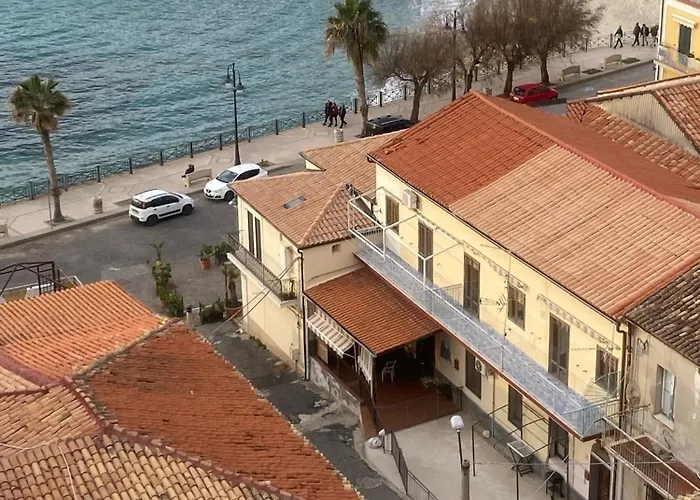 Casa Marina Civico 3 *